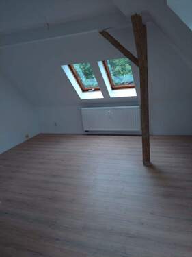 Wohn-/ Schlafzimmer - Etagenwohnung mit 29,00 m&sup2; in Plauen zur Miete