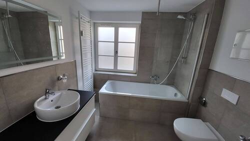 Badezimmer - Modernes Wohnen in Schkeuditz - Helle 2-Raum-Wohnung mit Balkon und Garage