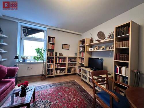 Bild 2 - 2 Zimmer Etagenwohnung zum Kaufen in Frankfurt am Main