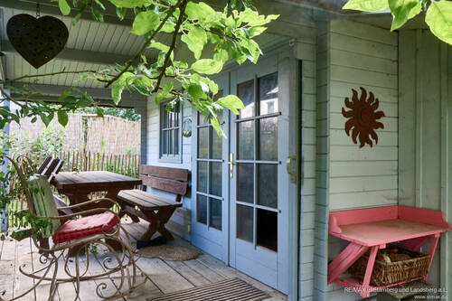 9 Gartenhaus - 