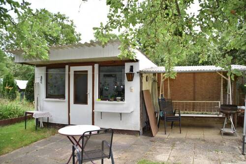 Gartenhäuschen - 5 Zimmer Doppelhaushälfte in Rietz-Neuendorf OT Pfaffendorf