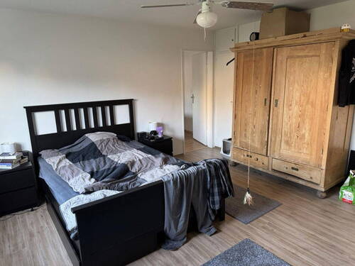 Schlafzimmer EG - 