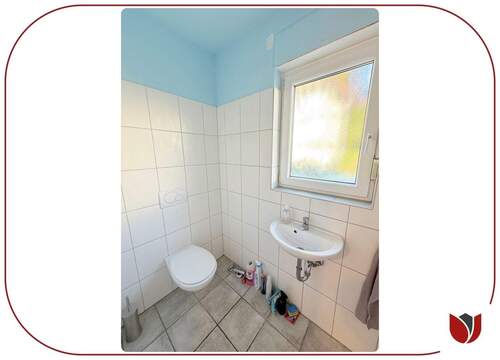 Gäste-WC im Erdgeschoss - 