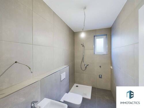 Badezimmer - 2 Zimmer Etagenwohnung in Idar-Oberstein