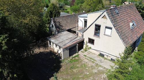 Drohnenaufnahme - 5 Zimmer Doppelhaushälfte zum Kaufen in Salzatal