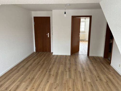 Wohn-, Esszimmer - 