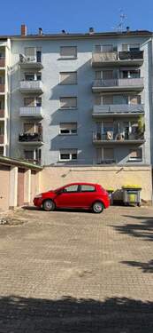 Bild 1 - Mehrfamilienhaus in Mannheim Rheinau DG Ausbau und Aufteilung genehmigt