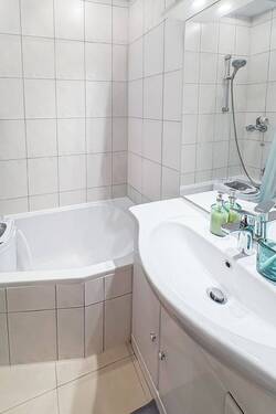 Bad - Etagenwohnung mit 26,10 m² in München zum Kaufen