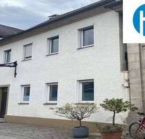 Wohn- und Geschäftshaus in zentraler Lage - Renovierungsobjekt im Sanierungsgebiet - Forchheim