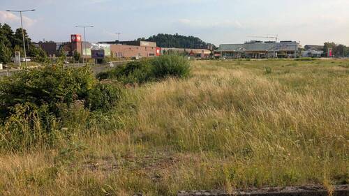 Standpunkt Nordost-Ecke, Blickrichtung Süd - Grundstück zum Kaufen in Oberhausen