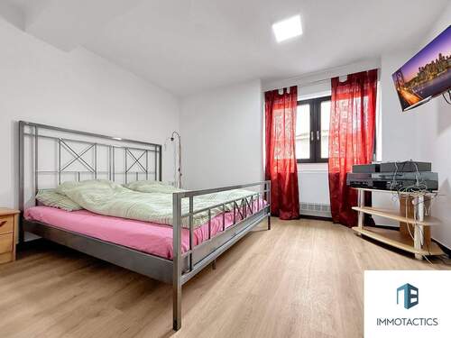 Schlafzimmer EG - 5 Zimmer Einfamilienhaus in Monzingen