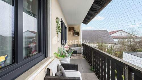 Loggia 1 - 5 Zimmer Etagenwohnung zum Kaufen in Manching (OG)