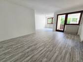 Wohnen - -- Stadtpark -- 2 Zimmer Wohnung mit EBK und Balkon --