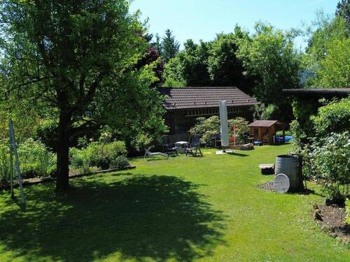407 m² Garten-Sondereigentum - 4 Zimmer Mehrfamilienhaus, Wohnhaus zum Kaufen in München