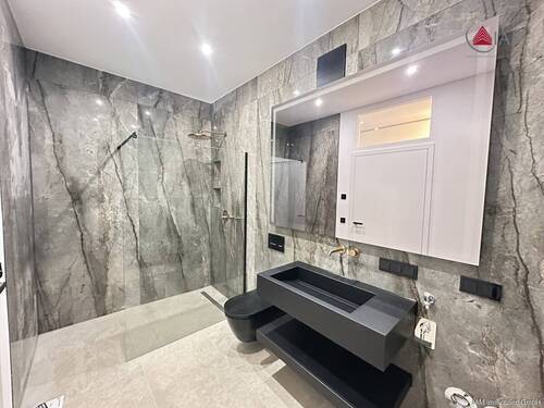 Badezimmer - Etagenwohnung mit 90,50 m&sup2; in Frankfurt am Main / Sachsenhausen zur Miete