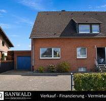 Charmantes Zweifamilienhaus mit Garten und Garage in beliebter Wohnlage - Hückelhoven Doveren