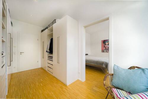 Ankleide Hauptschlafzimmer DG - 