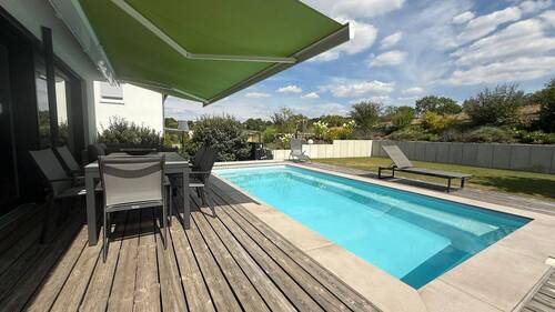 Terasse und Pool - 