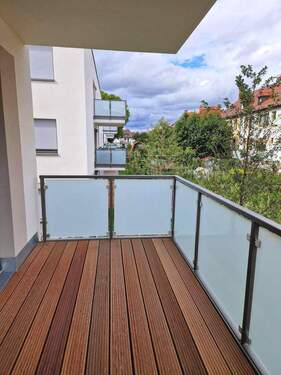Balkon - 4 Zimmer Etagenwohnung zur Miete in Bensheim