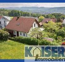 Großzügiges Einfamilienhaus mit herrlichem Garten und Doppelgarage in bester Wohnlage von WT-Tiengen - Waldshut-Tiengen