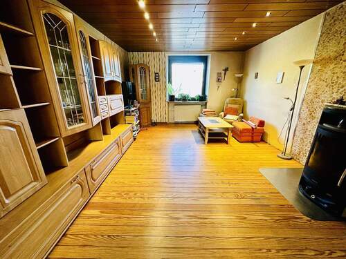 Wohnbereich Erdgeschoss - 5 Zimmer Einfamilienhaus zum Kaufen in St. Wendel