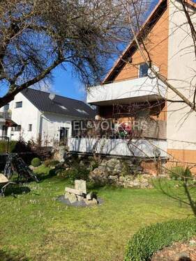 Frontansicht - Einfamilienhaus zum Kaufen in Göttingen