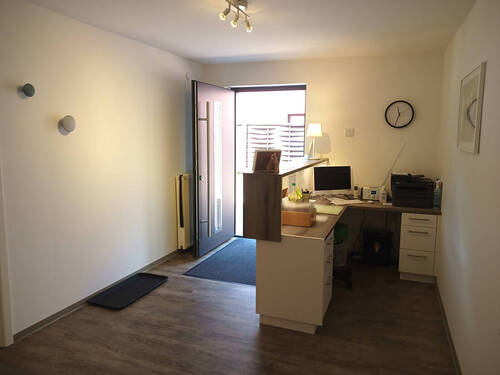 Empfang Gewerbe Erdgeschoss - 