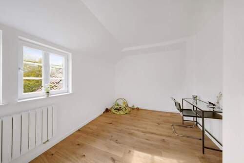 Kinderzimmer/Homeoffice 2 - 