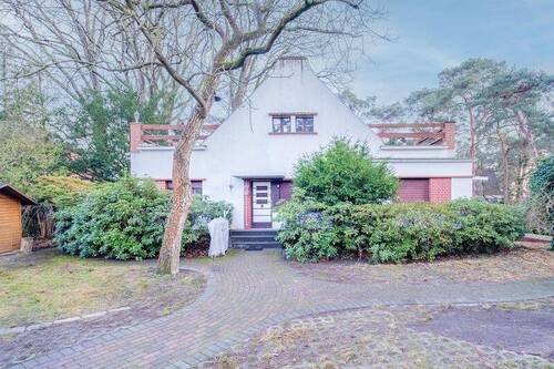 Hausansicht - Herrschaftliches Einfamilienhaus nahe der Hafenpromenade in Kladow