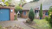 Hof.jpg - Ehemaliges Bauernhaus - 199.000,00&nbsp;EUR Kaufpreis, ca.&nbsp; 150,00&nbsp;m&sup2;&nbsp;Wohnfl&auml;che