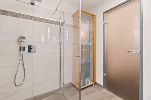 Bad_1 - 3 Zimmer Etagenwohnung zum Kaufen in Alsdorf