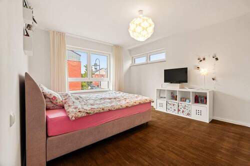 Schlafzimmer 1 - Etagenwohnung mit 99,00 m² in Alsdorf zum Kaufen