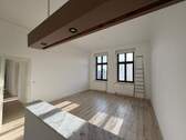 Helle Wohnung mit Balkon - 