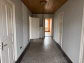 Flur - 5 Zimmer Mehrfamilienhaus, Wohnhaus zum Kaufen in Averlak