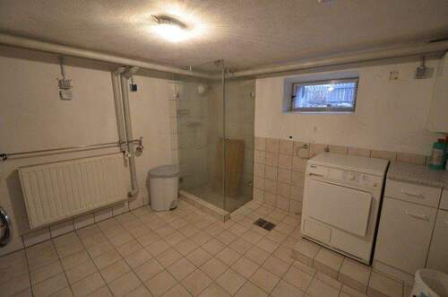 UG:Waschraum - 