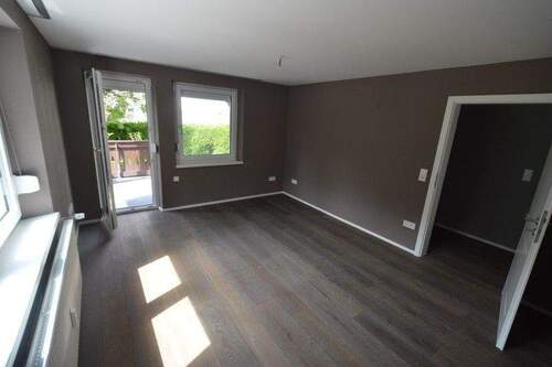 EG:Wohnen - Mehrfamilienhaus, Wohnhaus in Regensburg zum Kaufen