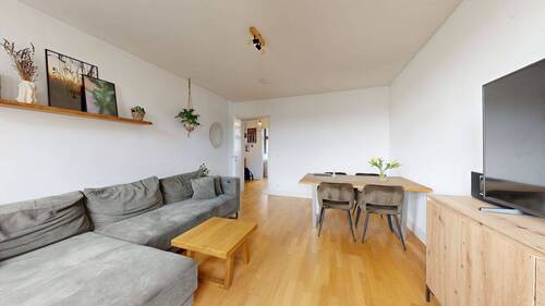 Wohnzimmer - Etagenwohnung mit 85,40 m&sup2; in Leipzig zum Kaufen