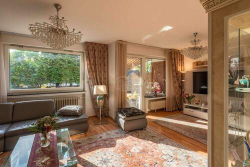 hell und freundlich - 6 Zimmer Reihenendhaus zum Kaufen in Neustadt am Rübenberge