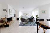 Wohnbereich - 2 Zimmer Etagenwohnung zum Kaufen in Frankfurt am Main