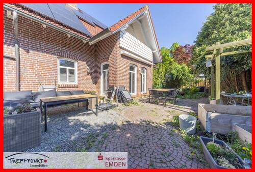 Terrasse - Einfamilienhaus mit 205,00 m² in Emden zum Kaufen