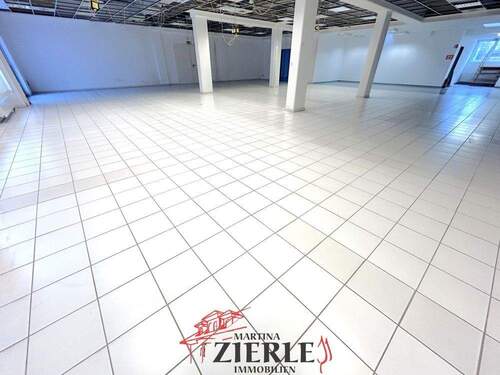 2 offener Bereich 2 p1 - Gewerbeobjekt (Büro, Produktion, Verkauf) in Göppingen