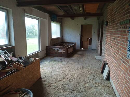 angefangener Wintergarten - 