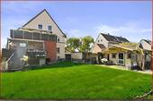 Rückansicht - 9 Zimmer Mehrfamilienhaus, Wohnhaus in Duisburg