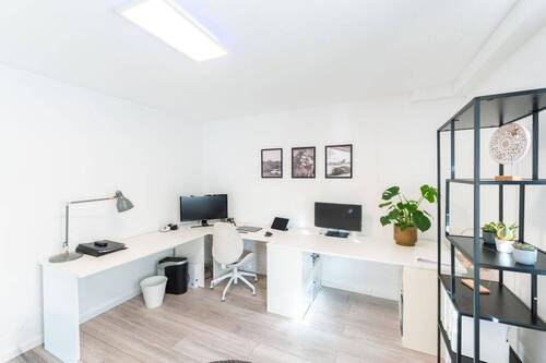 Büro-01 - 