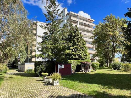 Objektansicht - Sanierte 1 Zimmer Eigentumswohnung mit Balkon, Kfz-Stellplatz, Aufzug - vermietet!