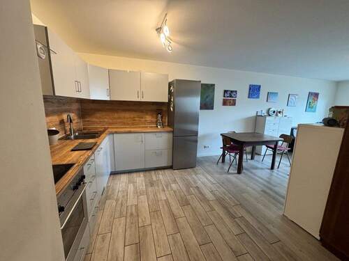 Küchen- und Essbereich - 1 Zimmer Etagenwohnung in Babenhausen