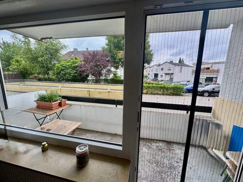 Fenster zum Balkon - 