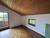 2. Zimmer m. Balkonaustritt OG - 