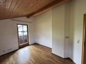 3. Zimmer m. Balkonaustritt OG - 