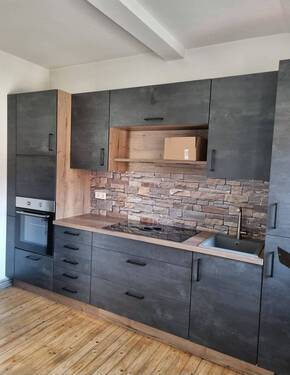  Küche - 3-Zimmerwohnung im Herzen von Bad Staffelstein sucht passenden Mieter, welcher den Charme eines alten Hauses, neu aufgehübscht liebt!